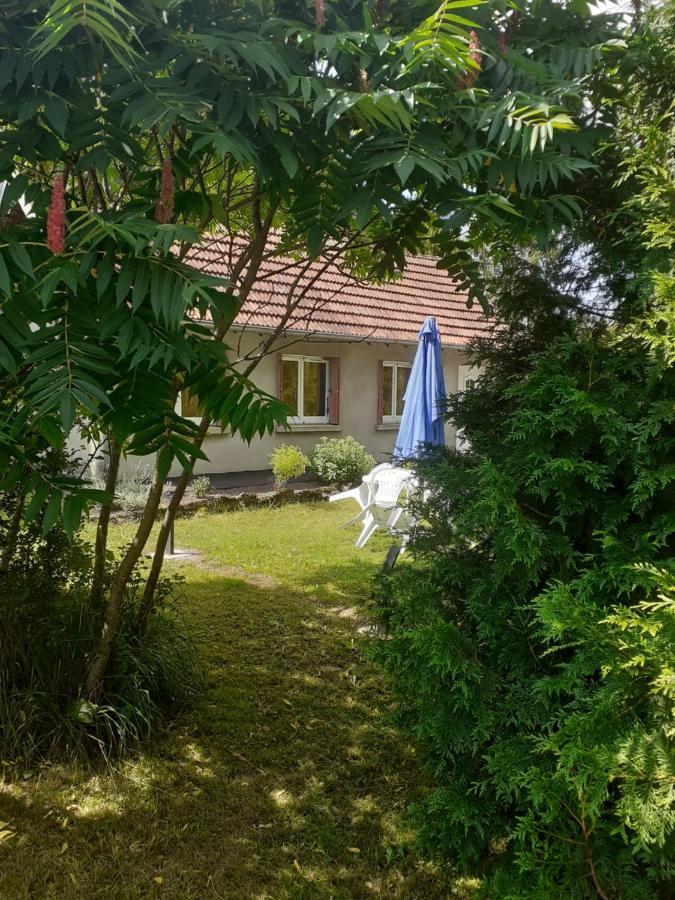 La Jurassienne Villa Шампаньол Екстериор снимка